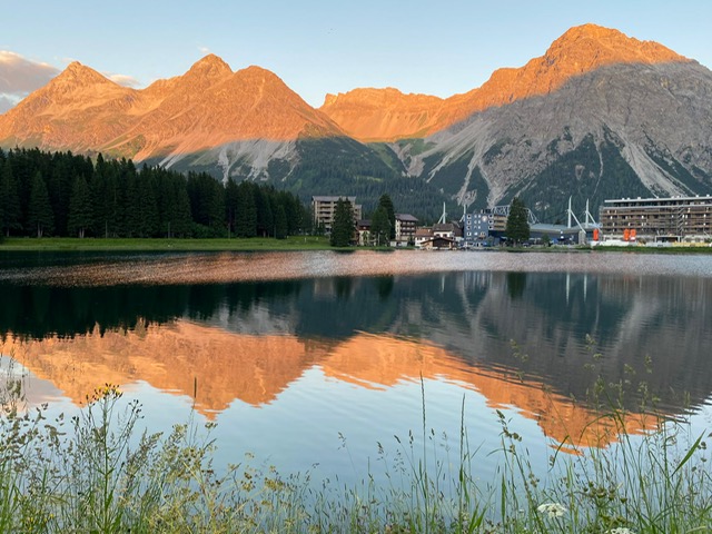 Aroser Obersee und Berge